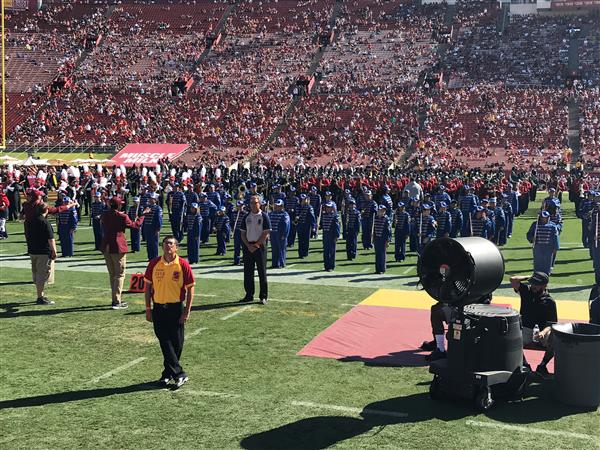 Photo of Magnolia Junior High Band on the fiield of the USC football stadium